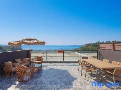Island Skylight Resort - 127