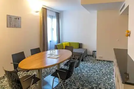 ARCOTEL Donauzentrum - 99
