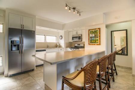 Waikiki Shore by OUTRIGGER - 151
