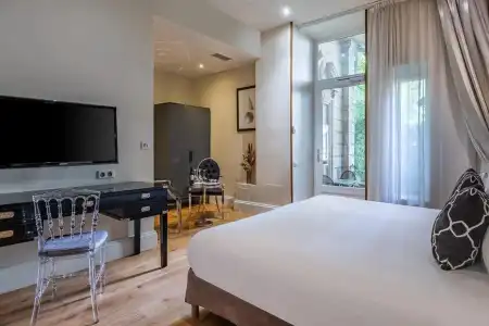 Le Boutique & Spa - 33