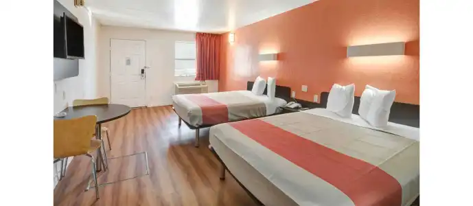 Motel 6 Dallas, TX - Forest Lane - 23