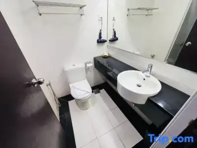 YT Midtown - 43