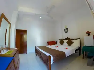 Royal Beach Hikkaduwa - 29