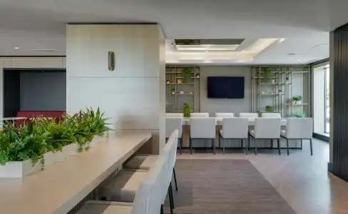 DoubleTree by Hilton Van - 7