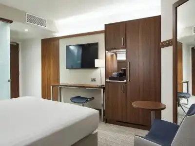 Courtyard by Marriott Oxford City Centre - 63
