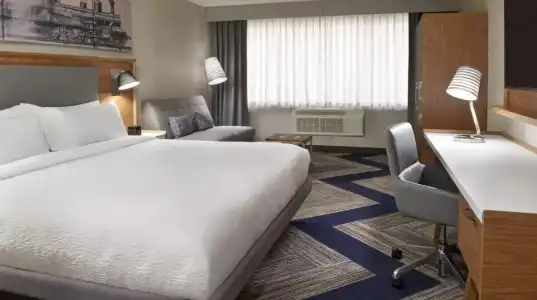 Four Points by Sheraton Windsor Downtown - 48