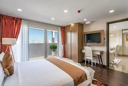Emerald Central - 162