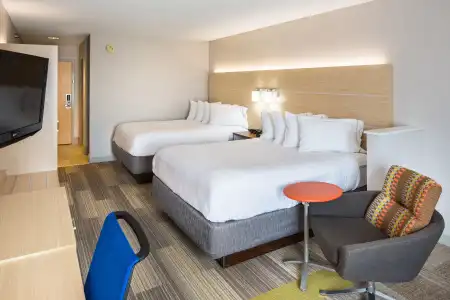 Holiday Inn Express Cedar Rapids (Collins Rd) by IHG - 28