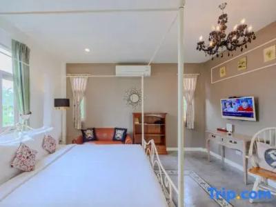 Perennial Resort - 60