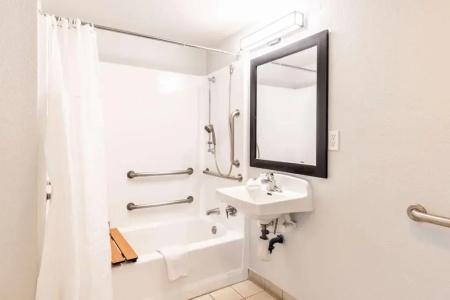 Motel 6 Carlsbad, CA - East - 24