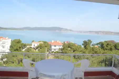 Tunc Otel - 82