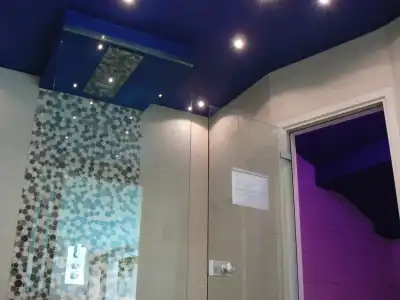 L'Hotel - 8