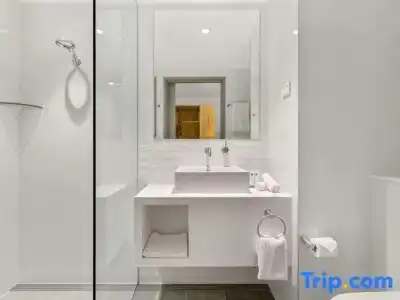 Gold Coast Airport Motel - Only 300 Meters To Airport Terminal - 70