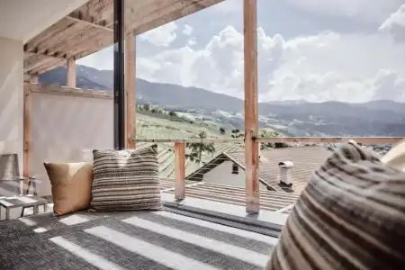 Haller Suites & Restaurant - 2