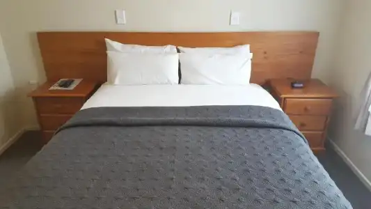 Auto Lodge Motel - 48
