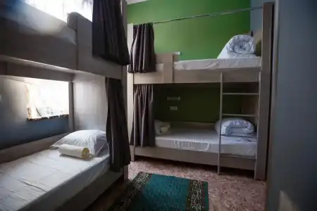Mountain Road Hostel - 5
