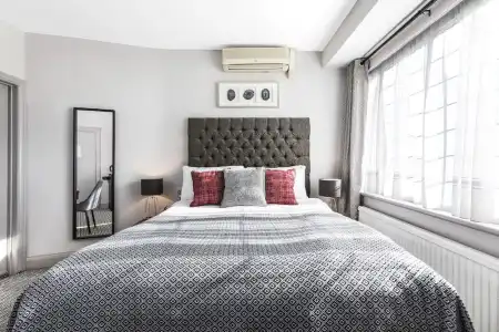 Martel Guest House - 10