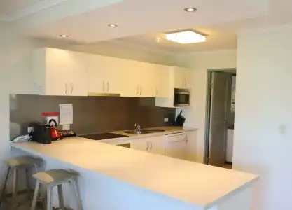 181 The Esplanade - 86
