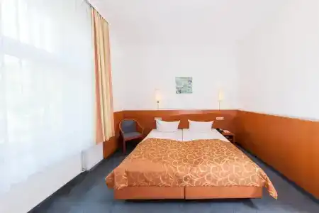 TRIP INN Schumann - 69