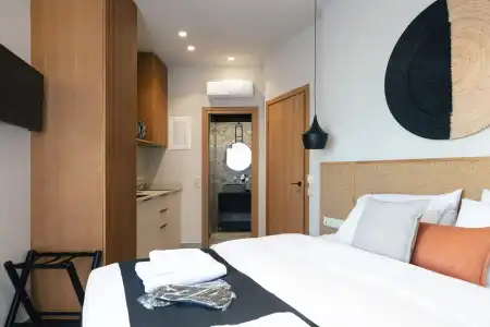 Chapter 02 Gallery Suites - 19
