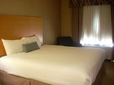 Marco LaGuardia & Suites - 83