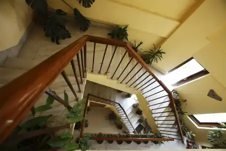 Royal Astoria - 13