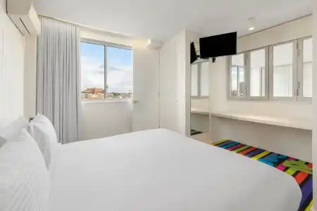 ADGE and Residences - 74