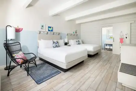 Blue Flamingo Resort Key West - 85