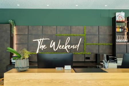 The Weekend - 25