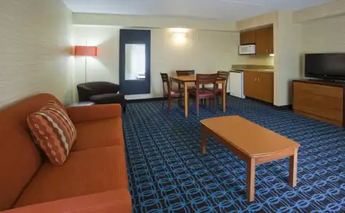 Fairfield Inn by Marriott Evansville West - 4