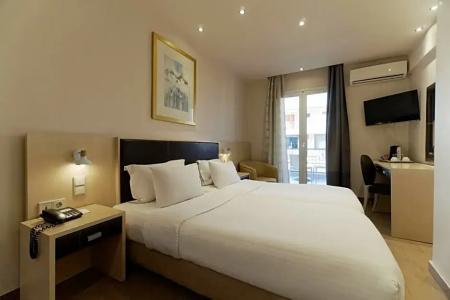 Piraeus City - 100