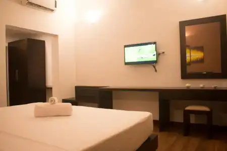 The Suite 262 - 73