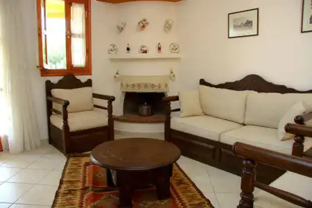 To Pithari - 34