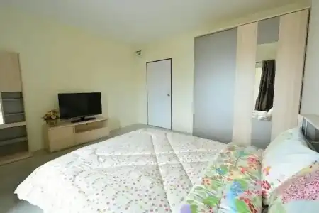42 Place Service Apartment - 14
