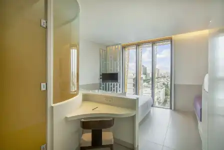 Wink Saigon Centre, Unscripted by Hyatt - 24 Hours stay - 1