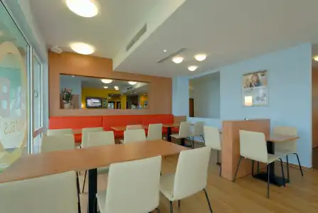 B&B Kiel-City - 19