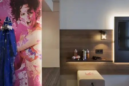 MOXY Frankfurt East - 77