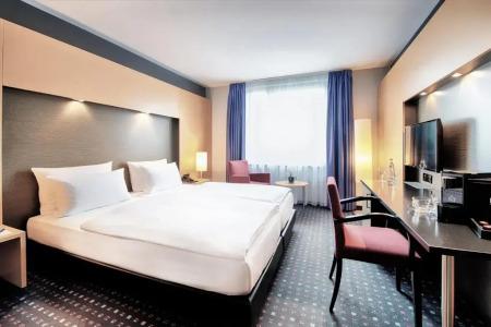 Ramada by Wyndham Essen - 73