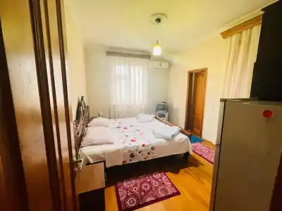 Dato's GuestHouse - 11