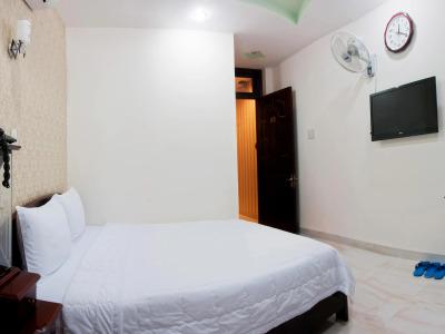 Ha Nhung Nha Trang - 2