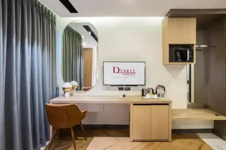 Adelphi Grande Sukhumvit - 27