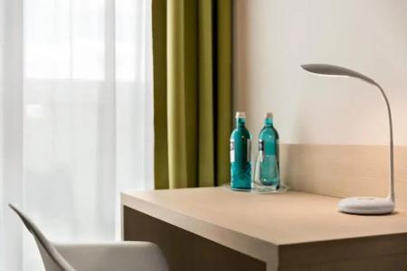 Super 8 by Wyndham Dresden - 33