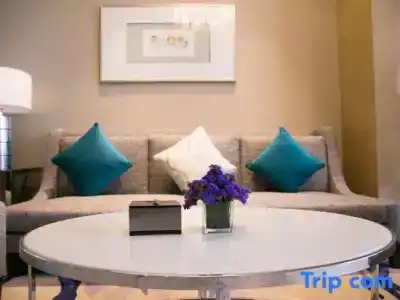 Hilton - 115