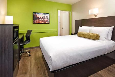 SureStay by Best Western San Diego Pacific Beach - 43