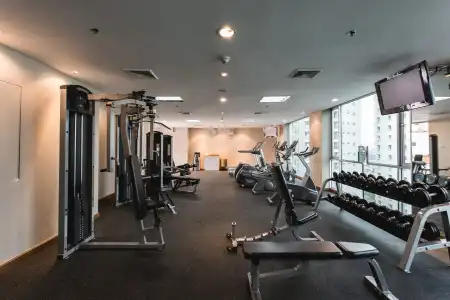 Adelphi Suites Bangkok - 24