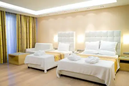 Konstantinos Palace - 35