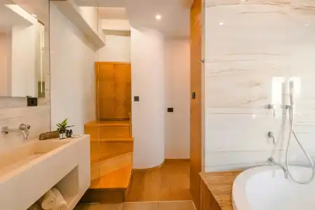 Querini Luxury Suites - 34