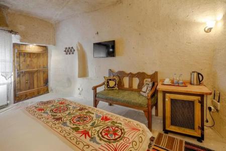 Tulip Cave Suites - 59