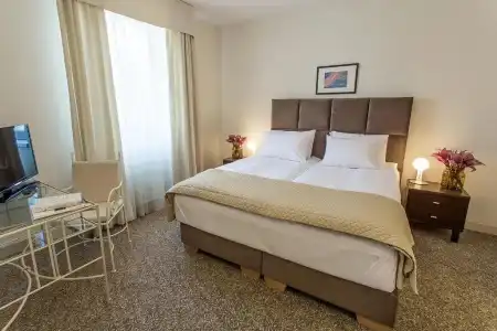 Mamaison Residence Izabella Budapest - 86
