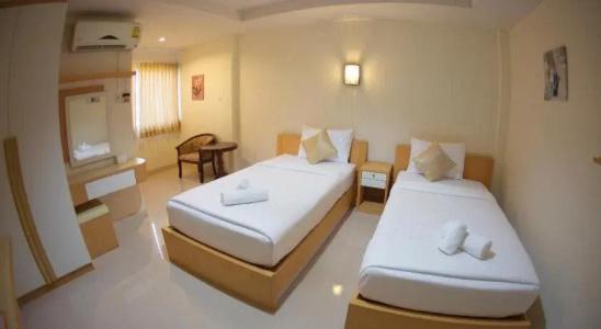 Baan Sanpoom - 3